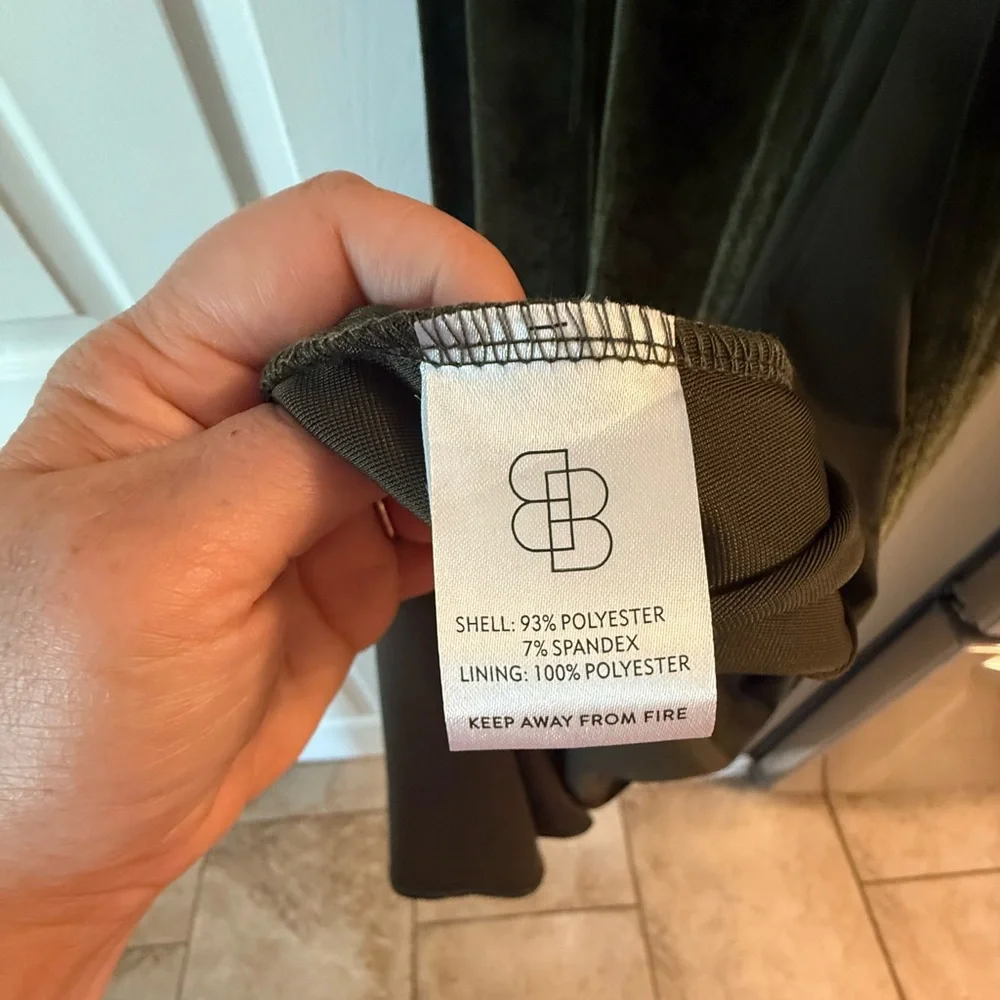 Baltic Born Green Wrap Gown with Flutter Sleeves - Picture 5 of 7